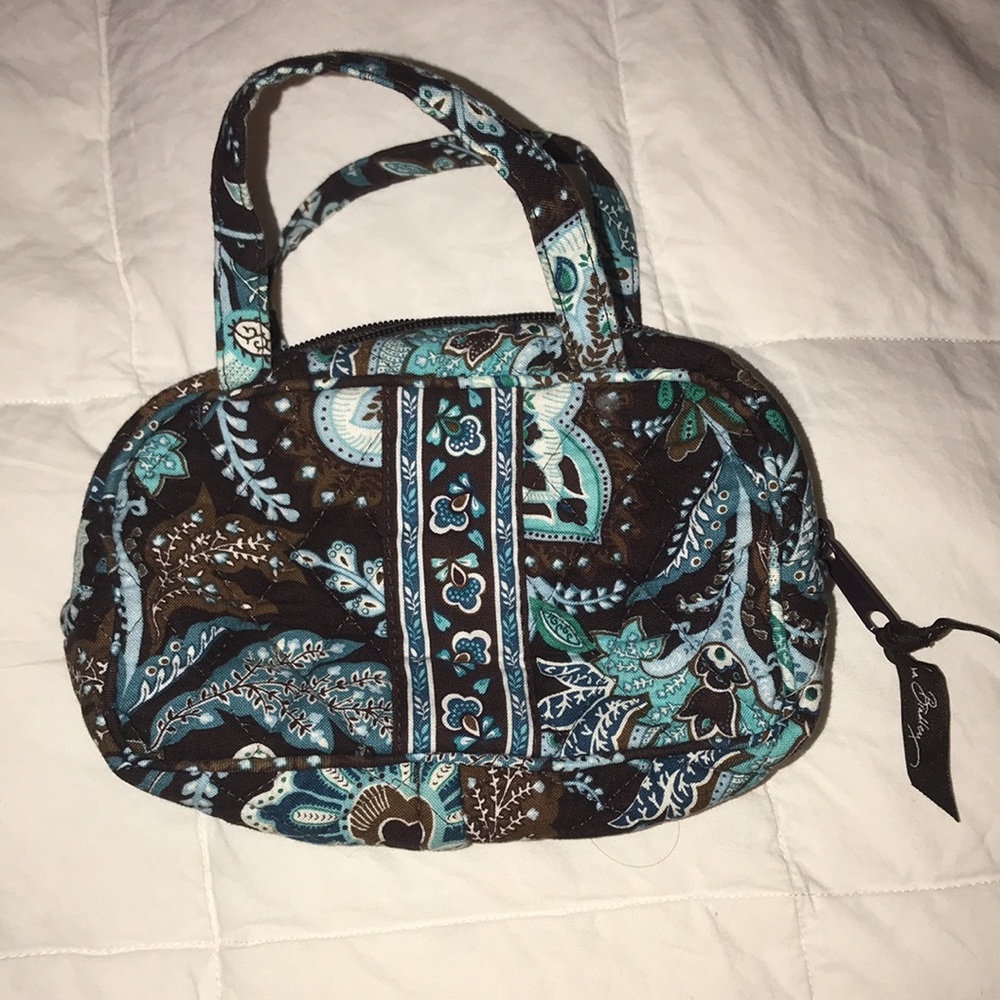 Vera Bradley pouch for makeup/toiletries/kid purse
